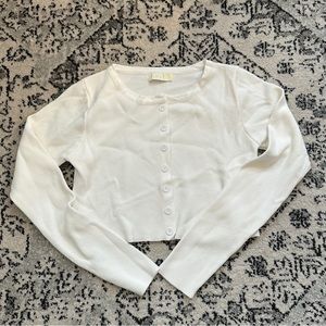 WHITE BRANDY MELVILLE BUTTON UP TOP